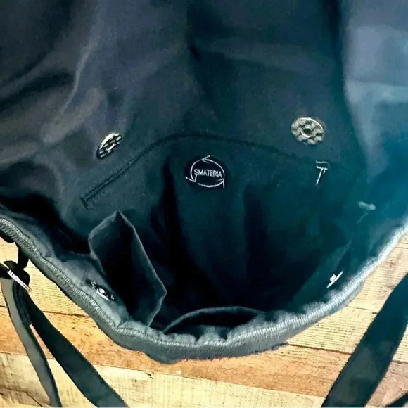 Smateria Companion Crossbody Eco Friendly Bag - Picture 12 of 12